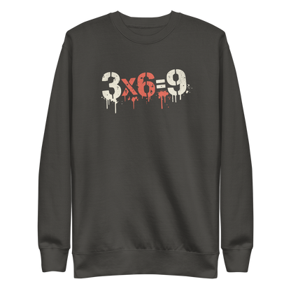 Grauer 3x6=9 Pullover im minimalistischen Streetwear Style. 