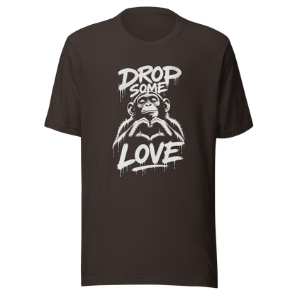 Braunes T-Shirt mit Affen der Herz formt und Drop some Love Schriftzug im Streetart style