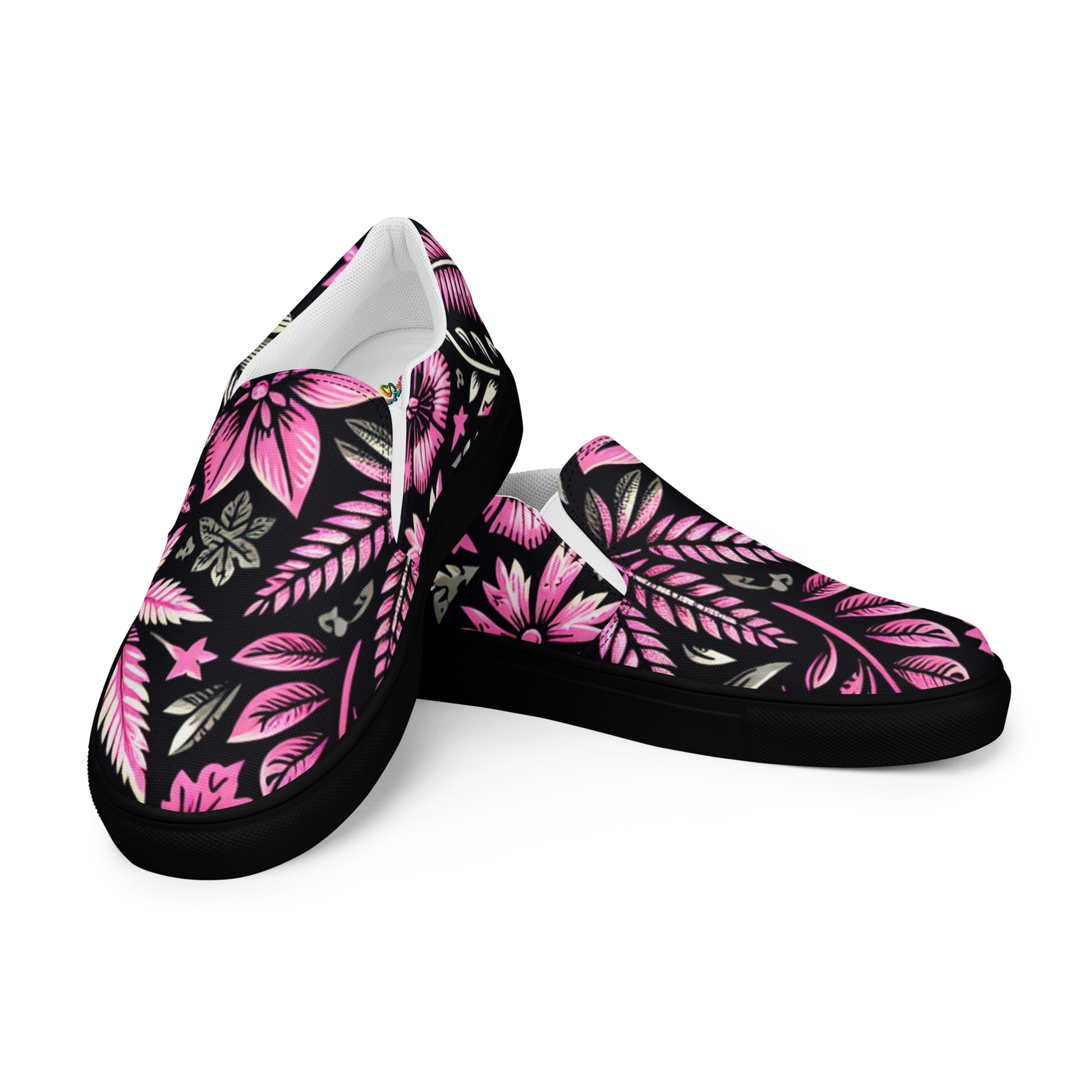 Zwei Damen Slip Ons mit pink schwarzem Hanfblatt Muster und schwarzem Gummirand
