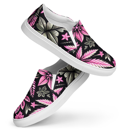 Zwei Damen Slip Ons mit pink schwarzem Hanfblatt Muster
