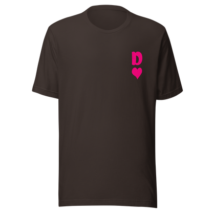 Braunes Partnerlook Unisex T-Shirt mit minimalistischem pinkem Dame Herz Symbol