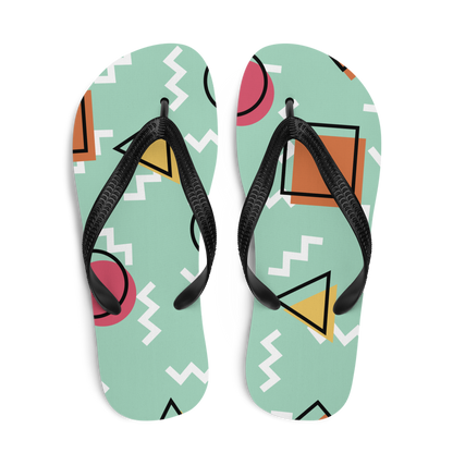 Obenansicht von zwei hellgrüne Flip-Flops mit bunten Formen