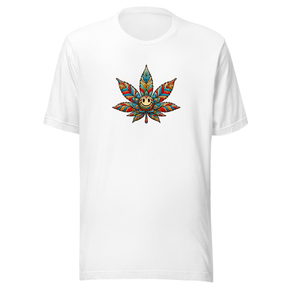 Weißes T-Shirt mit buntem lächelndem Hanfblatt Brustprint