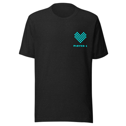Heather schwarzes Partnerlook Unisex T-Shirt mit türkisem Pixel Herz und Player1 Schriftzug
