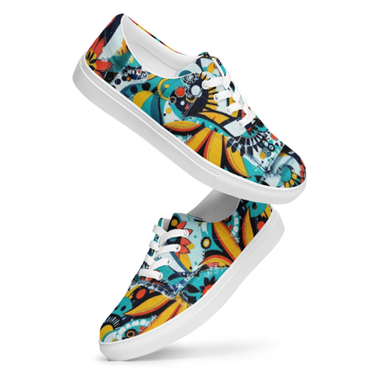 Bunte Sneaker mit abstraktem Muster im urbanem Stil und weißem Gummirand